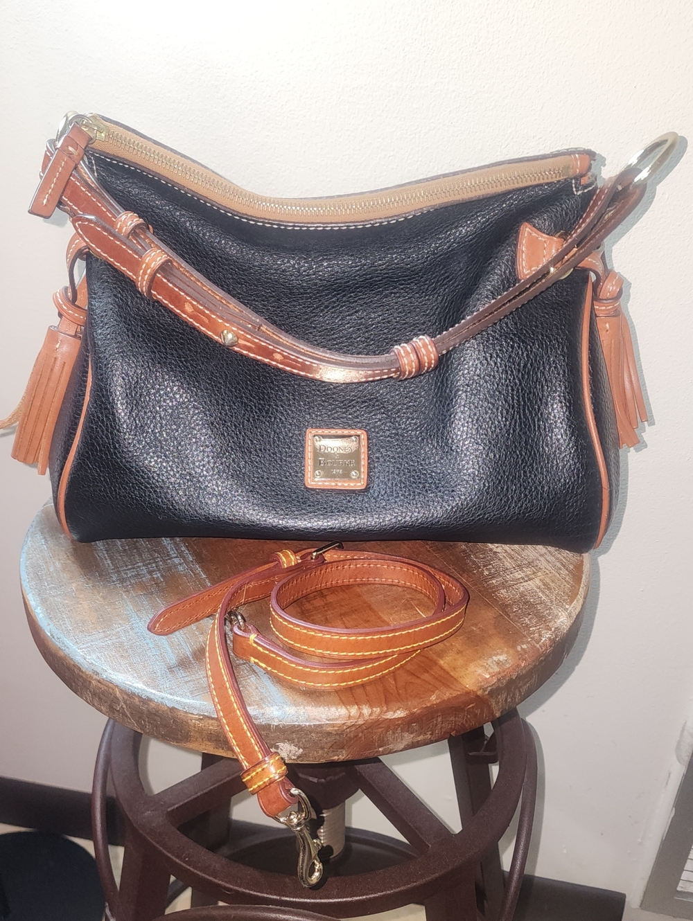 Dooney & Bourke Black Tan Pebbled Leather Flourentine Satchel Shoulder Bag - Picture 14 of 16